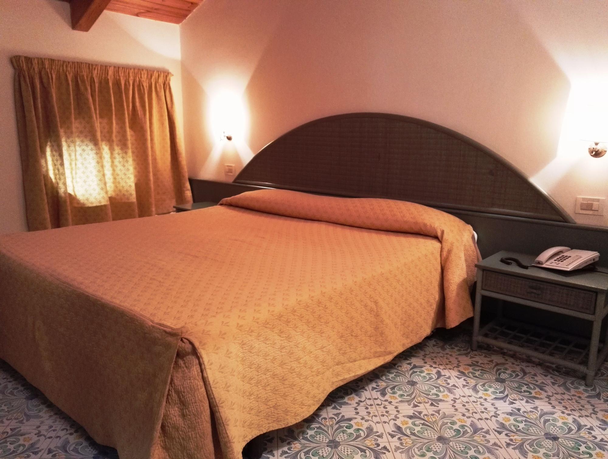 Hotel Villa Maria Sorrento Esterno foto