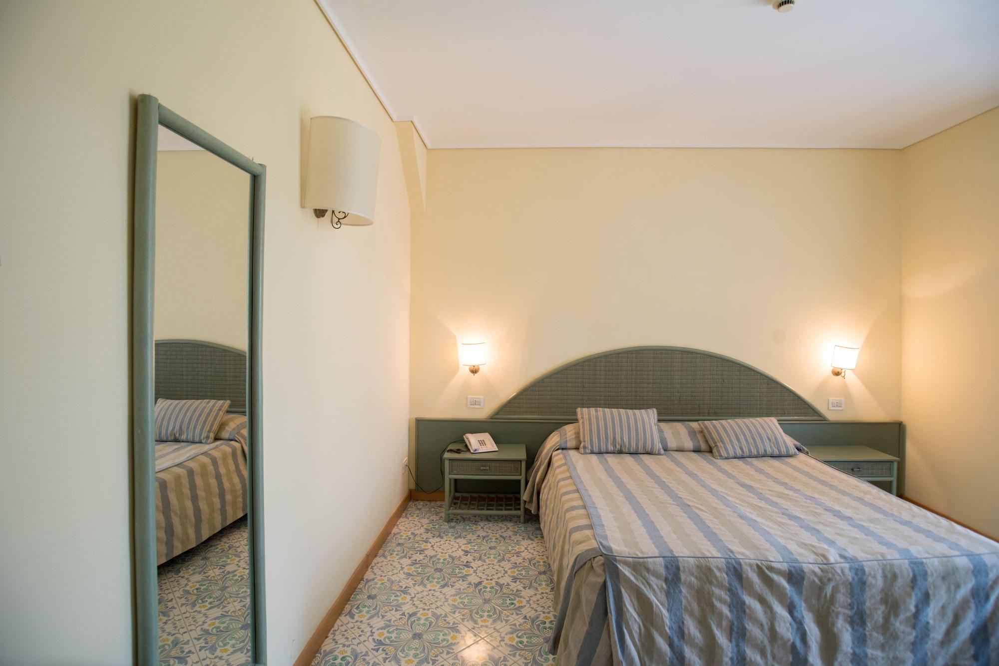 Hotel Villa Maria Sorrento Esterno foto