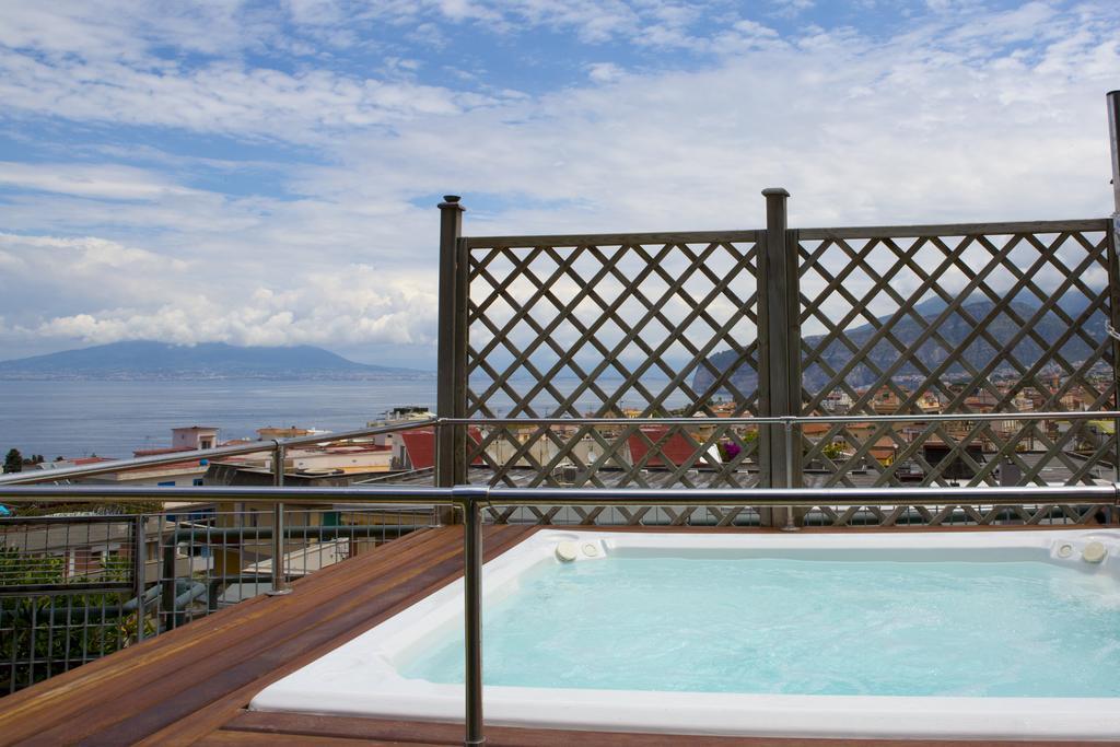 Hotel Villa Maria Sorrento Esterno foto