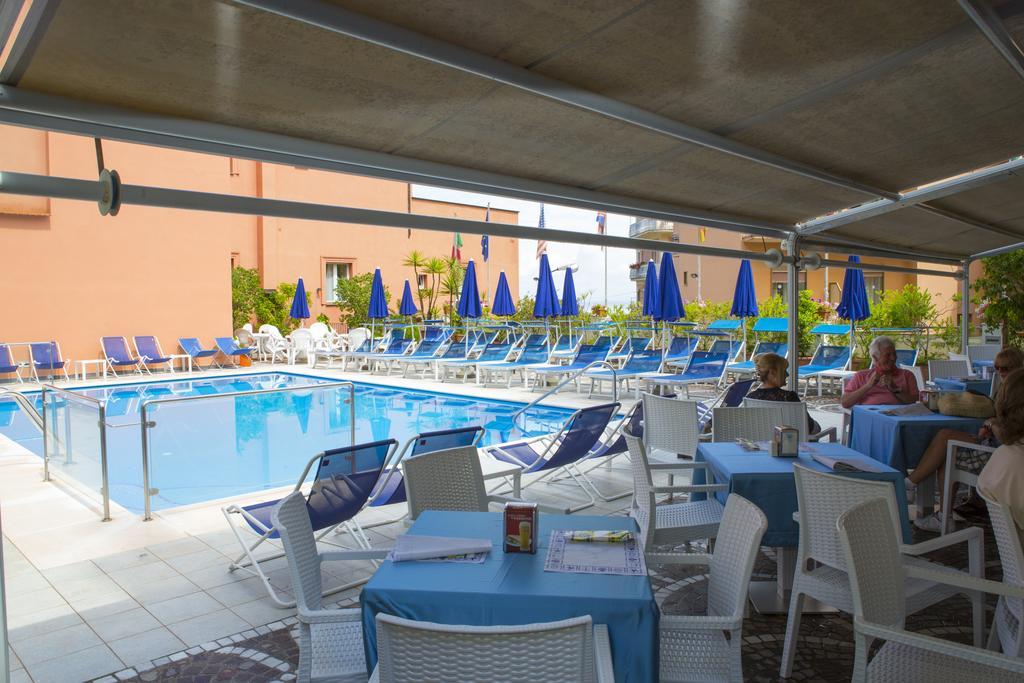 Hotel Villa Maria Sorrento Esterno foto