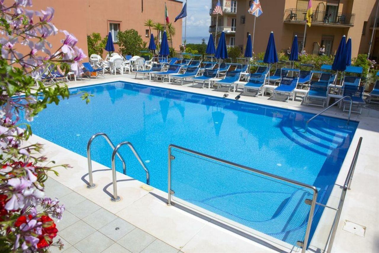 Hotel Villa Maria Sorrento Esterno foto