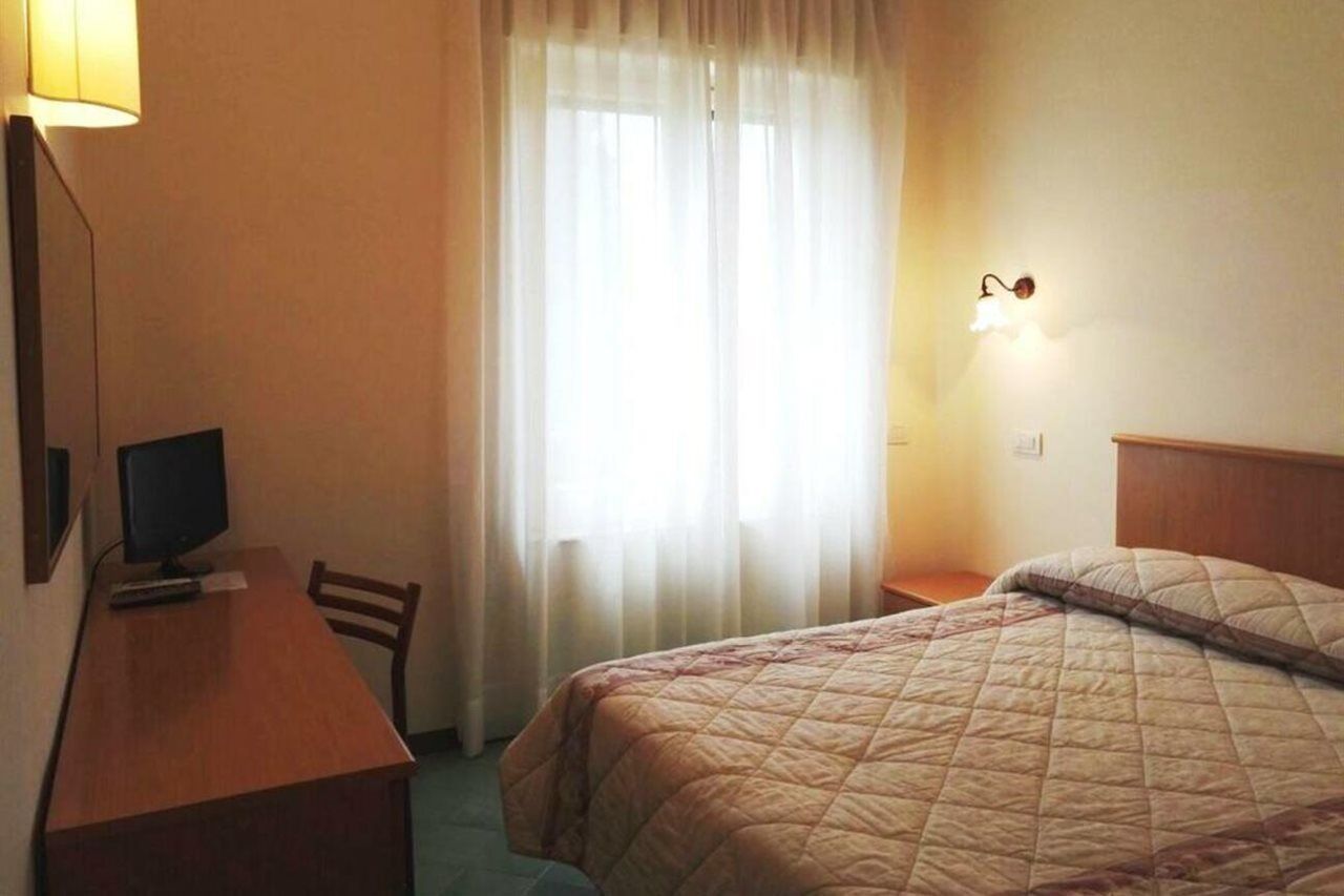 Hotel Villa Maria Sorrento Esterno foto